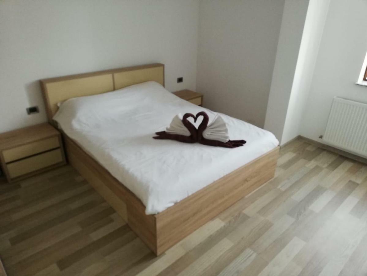 Coresi Isaran 35 Apartment บราชอฟ ภายนอก รูปภาพ